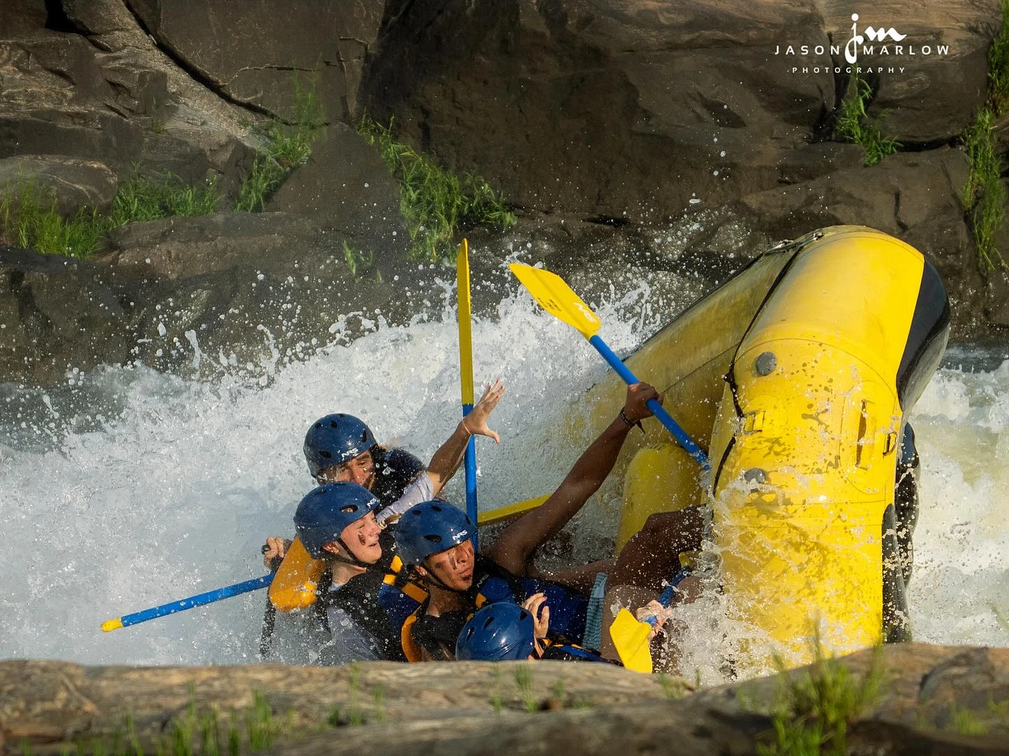 Guiding Through Waves